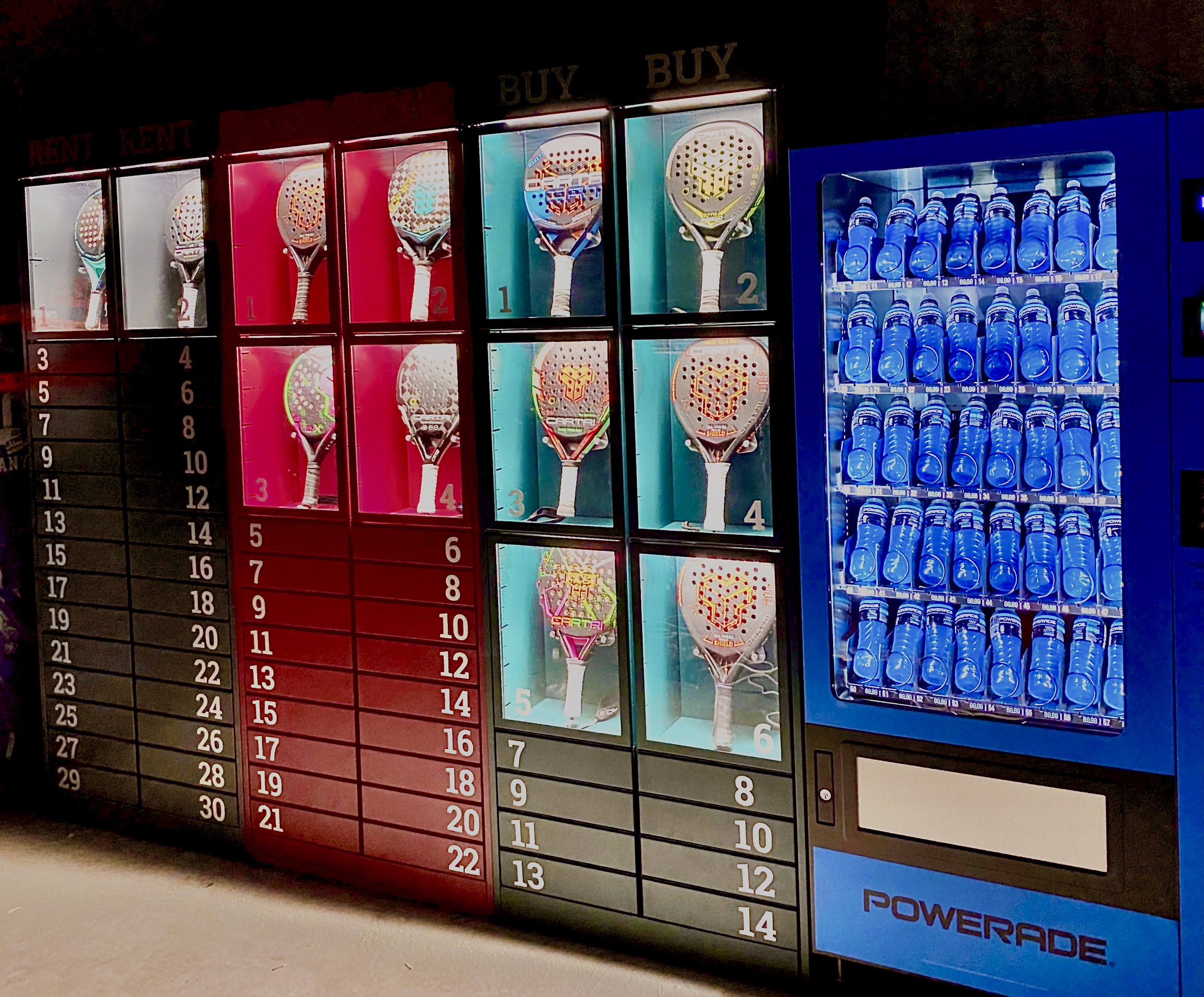 Racketsolution smart locker